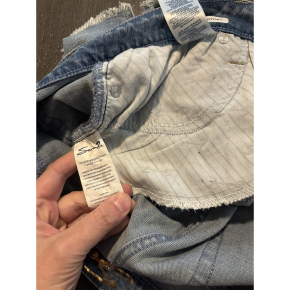 SEVEN7 WOMENS 5" FRAY HEM HIGH RISE DENIM STAR BLING WEEKEND SHORT SIZE 16 - Picture 6 of 9